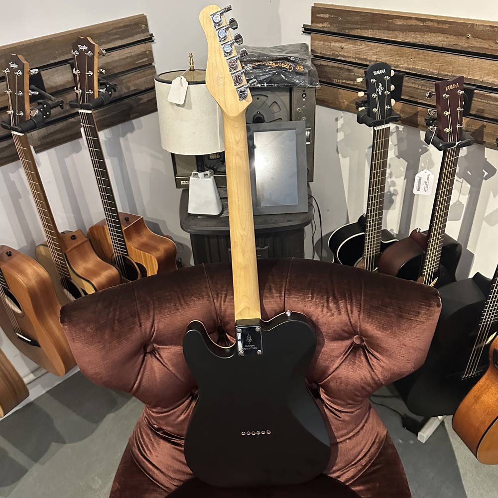 Michael Kelly Figured Maple Top T-Style Electric Guitar w/ Gig Bag (Pre-Owned)