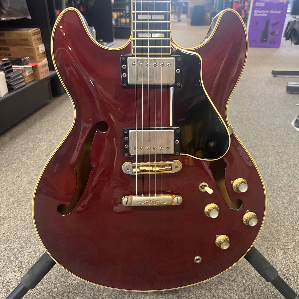 Yamaha SA2000 Semi-Hollowbody Electric Guitar w/ Case (Pre-Owned)