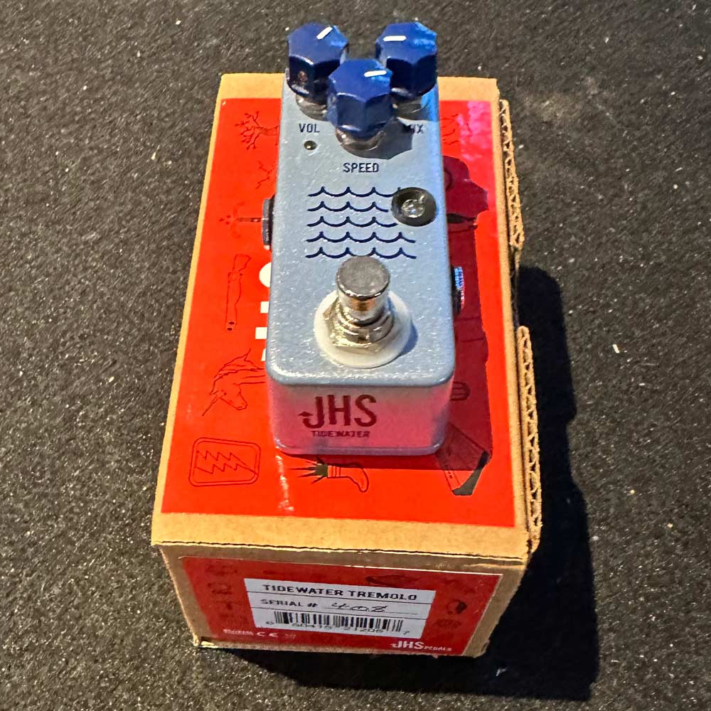 JHS Tidewater Tremolo Pedal (Pre-Owned)