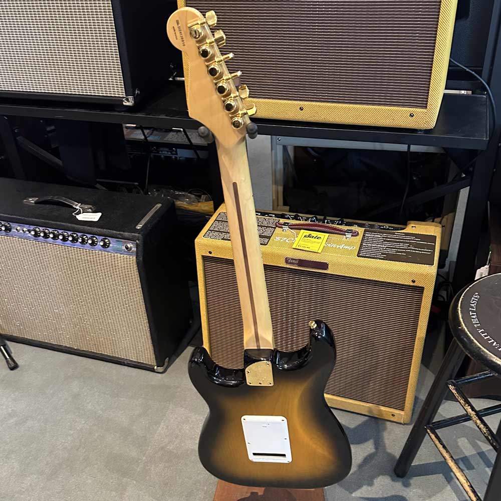 Fender 2004 50th Anniversary Stratocaster Electric Guitar w/ Case (Pre-Owned)