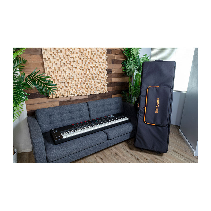 Roland SC-G88W3 Semi-Rigid Keyboard Case with Integrated Wheels for 88-Note Instruments