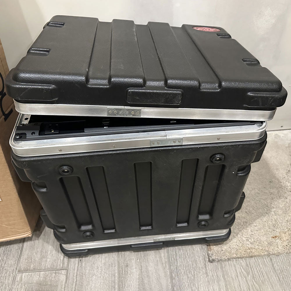 SKB 8 Space (8U) Molded Case Rack Case (Pre-Owned)
