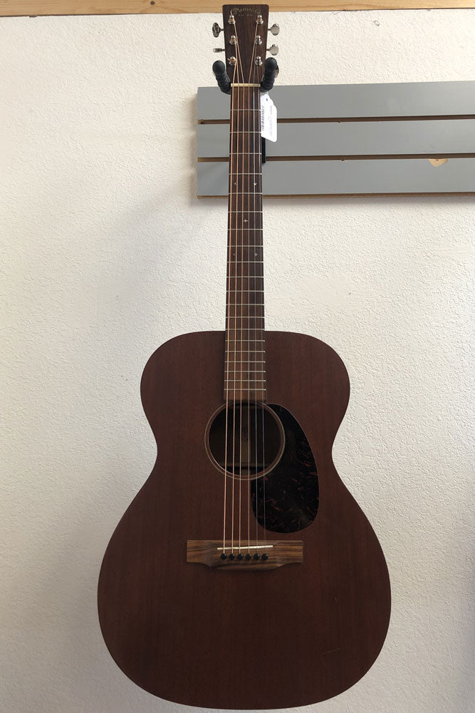 Martin 000-15M w/hardcase (Pre-Owned) – Bananas at Large® Musical 