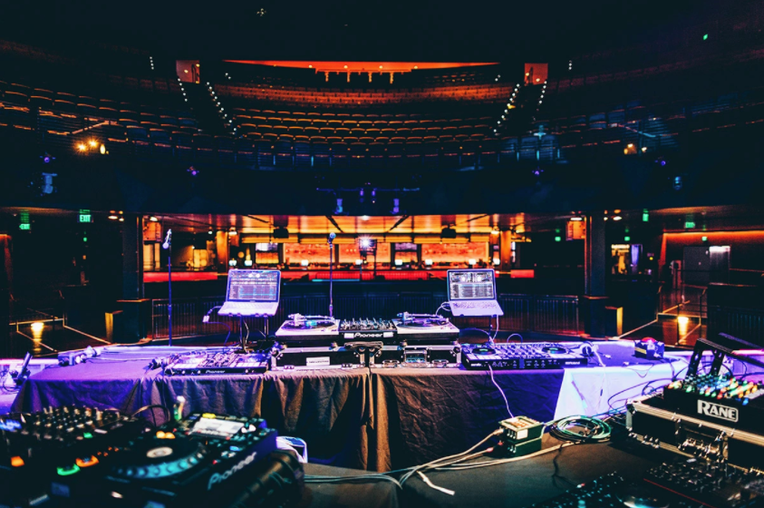 Serato DJ Pro [Download] - Bananas at Large®