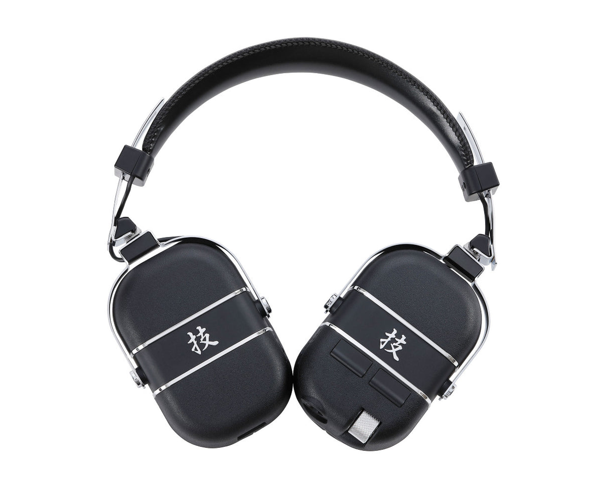 BOSS Waza-Air Wireless Personal Guitar Amplification System - Bananas at Large®